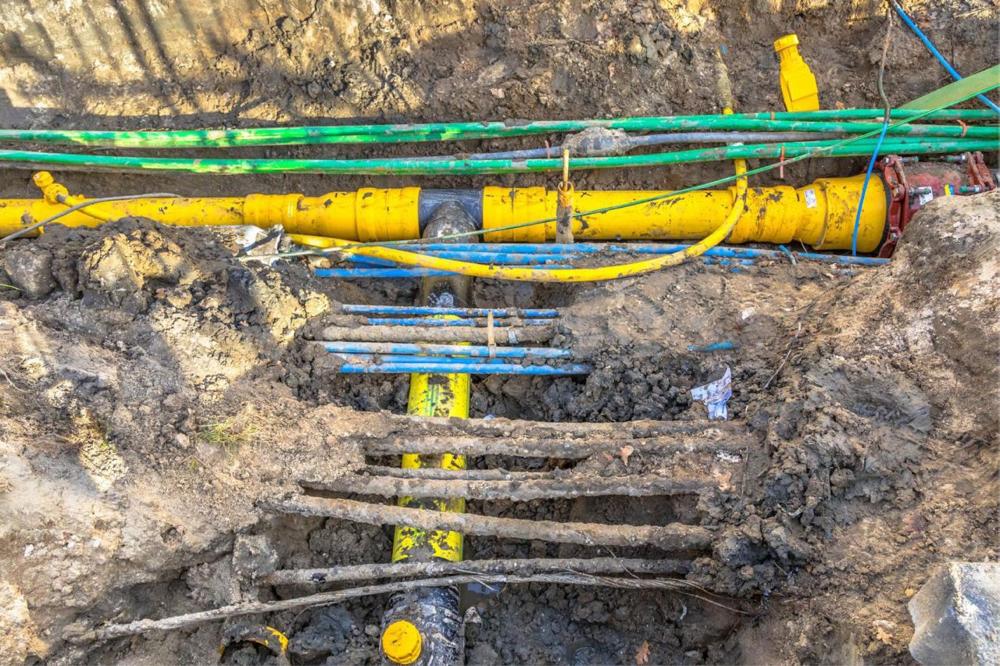 Kto odpowiada za uszkodzenia infrastruktury podczas budowy? Rodzaje szkód, odszkodowanie