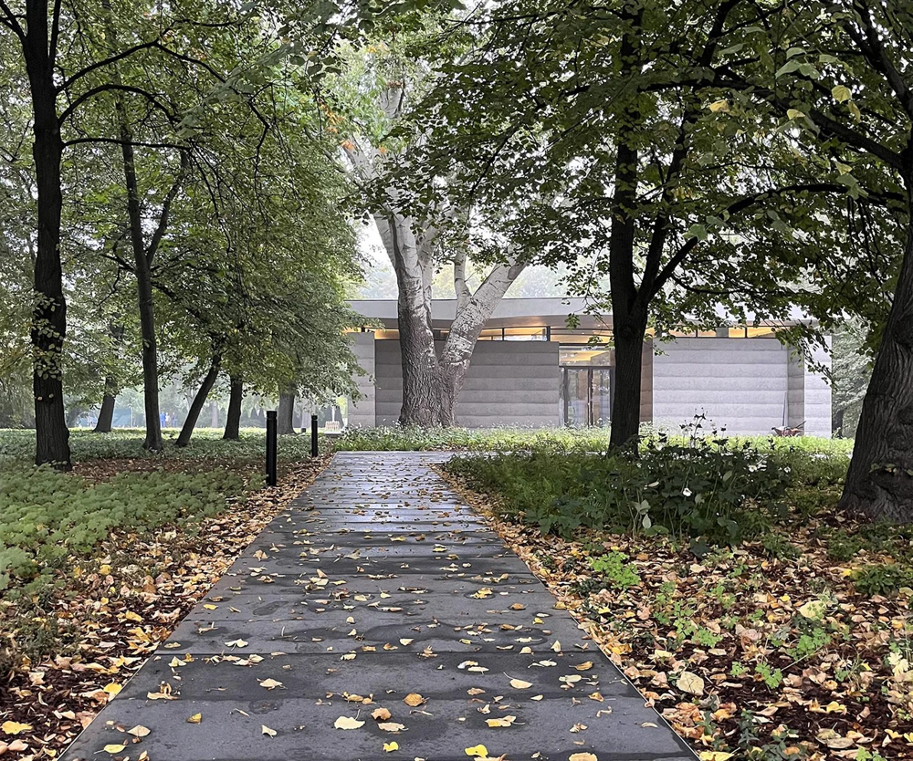 Izba Pamięci przy Cmentarzu Powstańców Warszawy