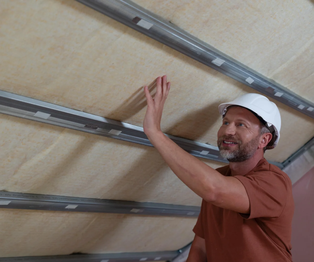 Nowa generacja wełny szklanej ISOVER Lanaé. Biopochodne spoiwo i szkło z recyklingu dla lepszej jakości powietrza w pomieszczeniach