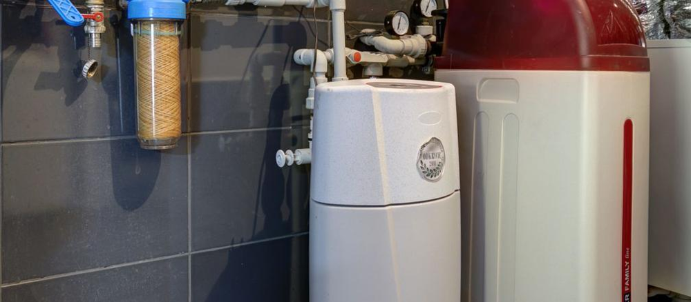 Stacje uzdatniania wody – montaż, wymagania techniczne i eksploatacja