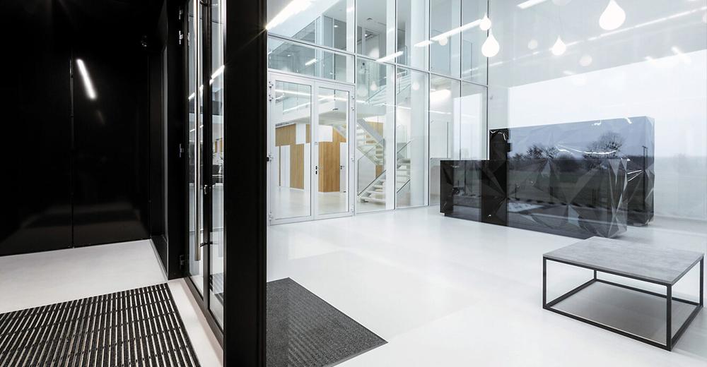 Siedziba Pivexin Technology; projekt: MUS Architects; systemy Reynaers Aluminium: CS 59Pa, CP 155 (-LS), CW 50-HI zdjęcie