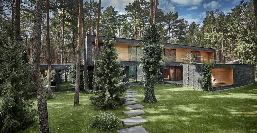 Dom Leśny w Izabelinie; Architekt: 81.waw.pl Sp. z o.o.; Systemy Reynaers Aluminium: CW 50, CS 86-HI, CP 155-LS zdjęcie